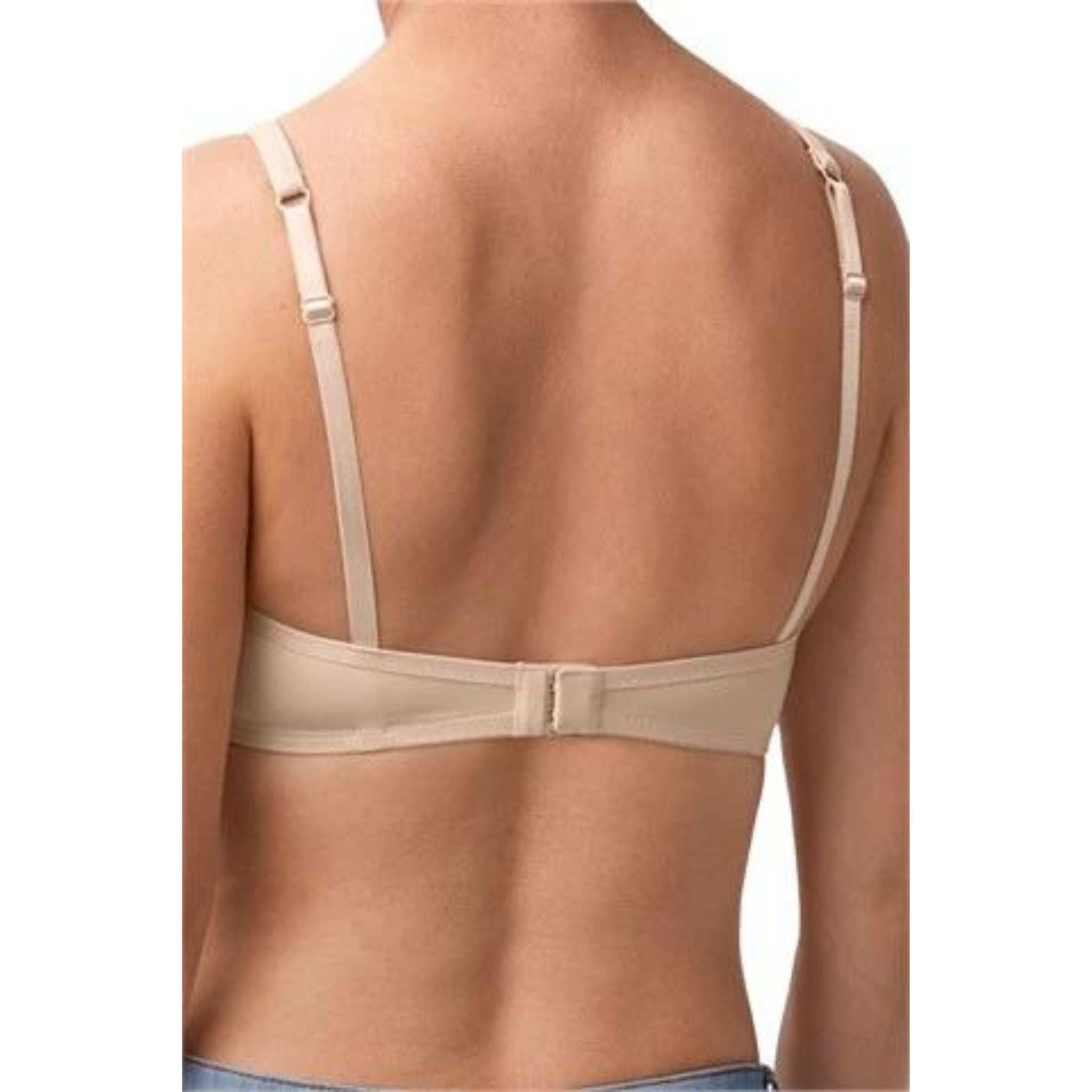 One of Amoena's best selling styles, this lightly padded T-shirt bra has moulded cups for a smooth look. The straps are fully adjustable and the double hook fastener provides three-way adjustment