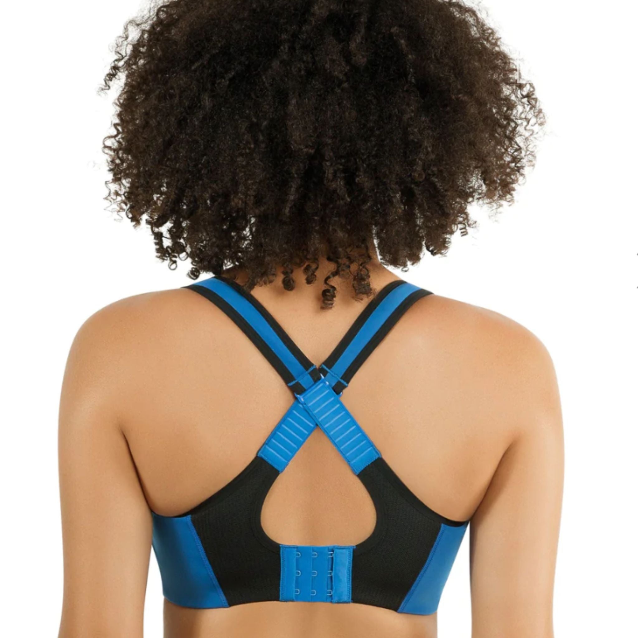 Workout in style in this wired sports bra, perfect for medium to high impact sports. The moisture-wicking breathable full coverage foam cups help draw away moisture from the body to keep you stay dry and comfortable while working out
