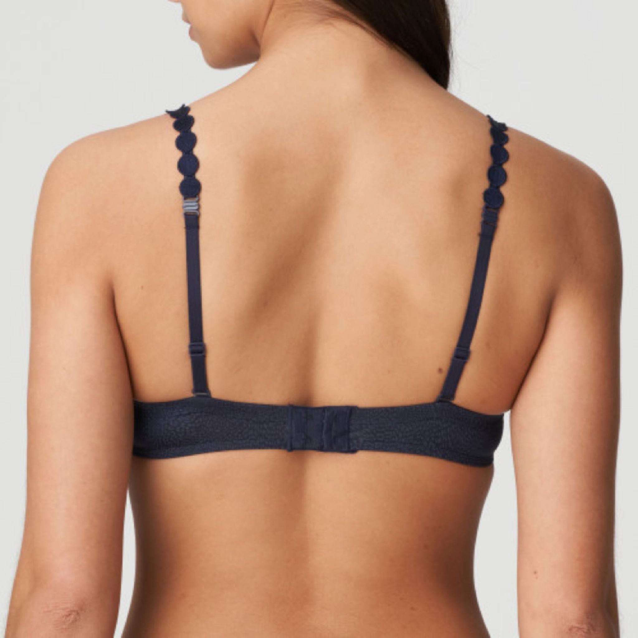 Undeniably playful and feminine! This padded balcony bra creates ultra-feminine cleavage and a supremely comfortable fit thanks to the broader underwire. Wear the straps over the shoulders or around the neck. Majestic Blue is a rich, chic blue.