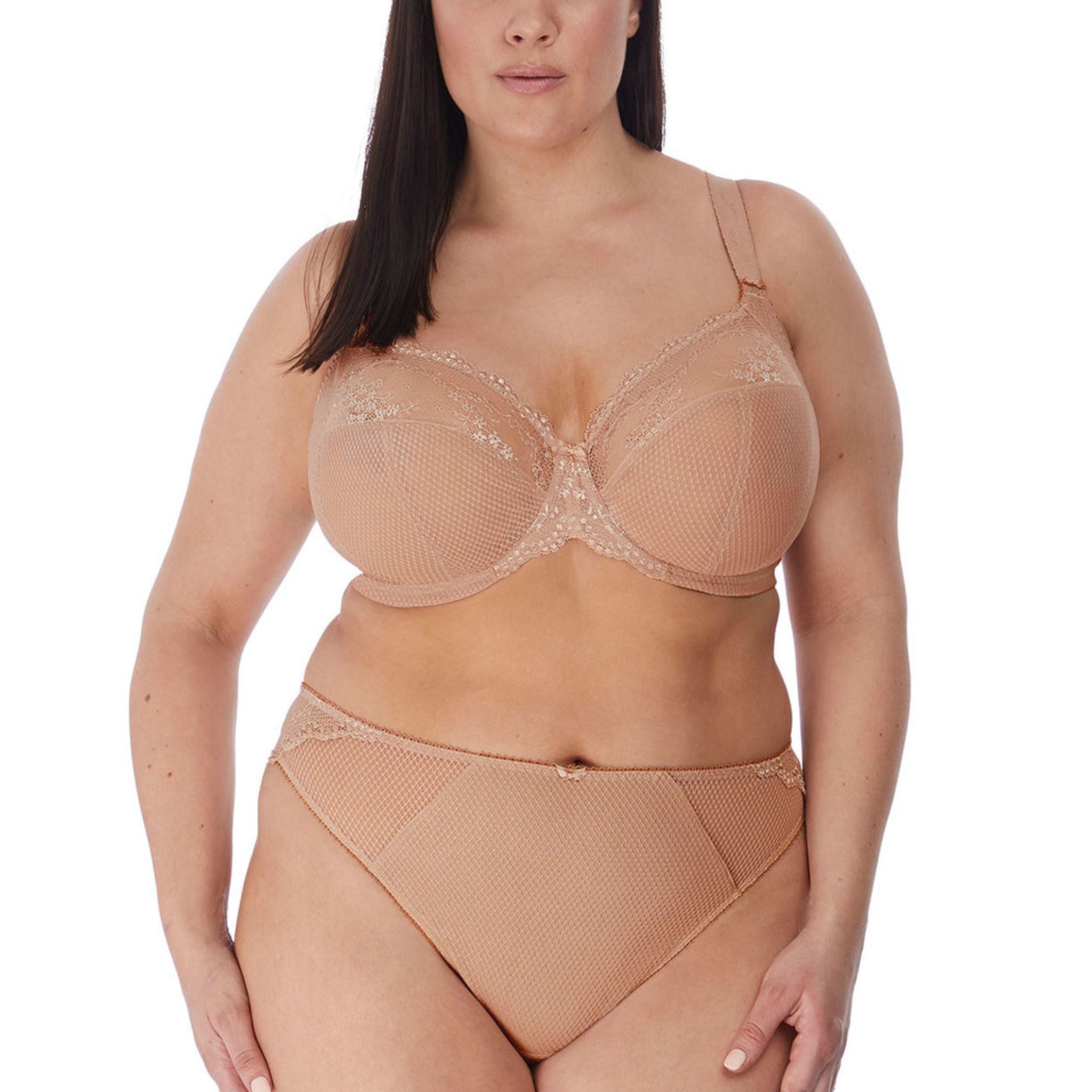 A lingerie drawer essential, discover the Charley Plunge Bra in an everyday Fawn colourway. The three sectioned cups plus side support offers perfect shape and uplift, while a low cut neckline creates plunge without push up. An adjustable J-hook enables the back strap to be converted to a racerback style.