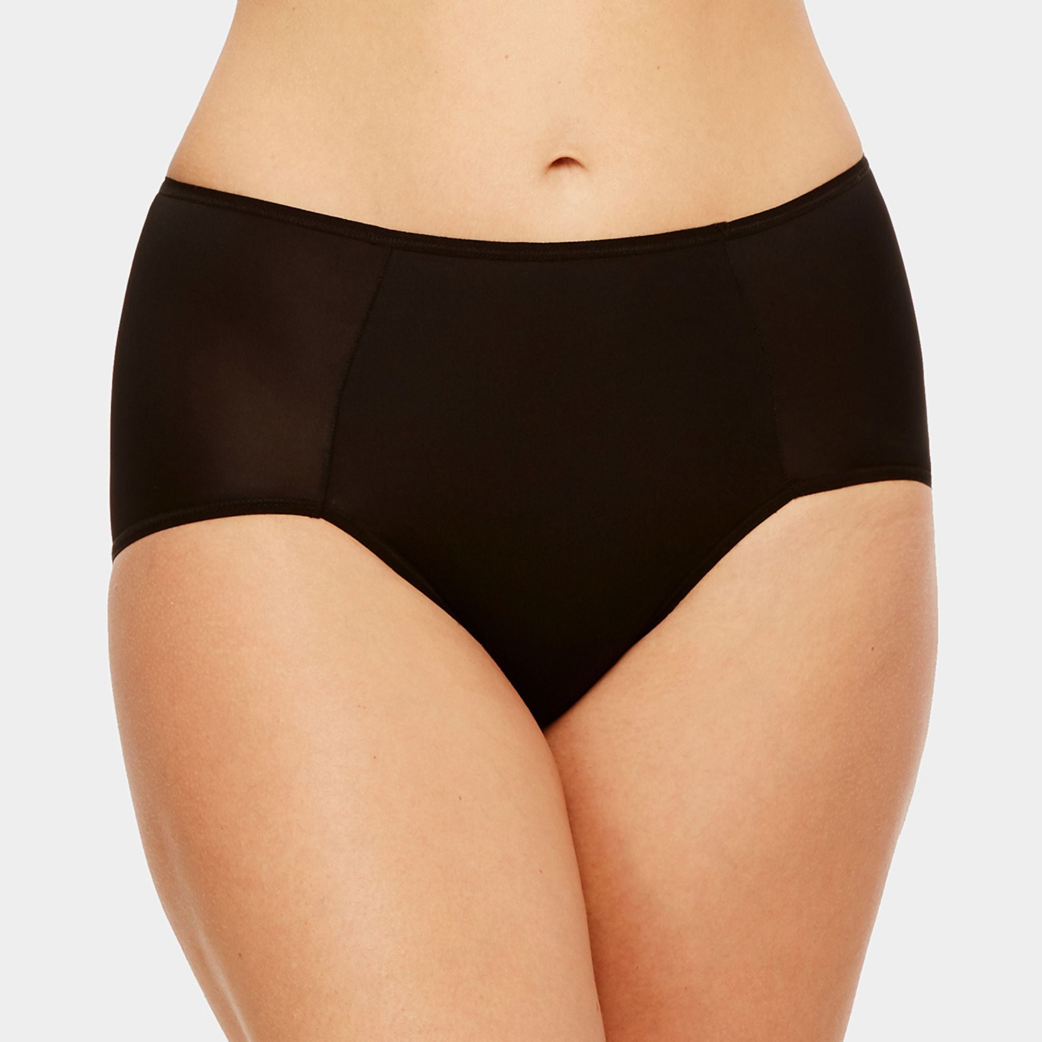 The new retro-inspired high waist design Smoothing Brief features a front panels lined with soft touch power mesh for a light smoothing effect. Ultra-flat elastics and no side seams give a barely-there look under any higher-waisted bottoms, skirts or dresses.